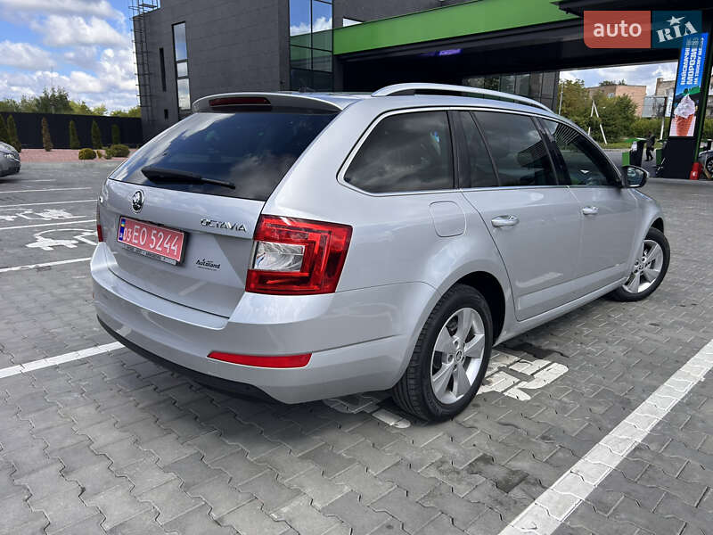 Універсал Skoda Octavia 2016 в Луцьку
