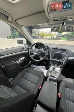 Ліфтбек Skoda Octavia 2011 в 