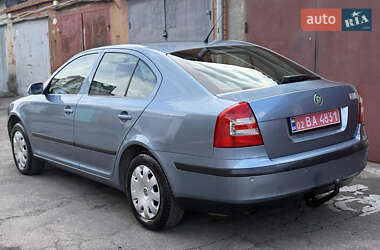 Лифтбек Skoda Octavia 2008 в 