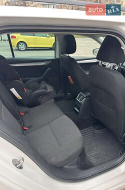 Універсал Skoda Octavia 2013 в 