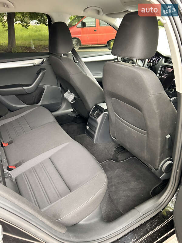 Лифтбек Skoda Octavia 2019 в Ивано-Франковске