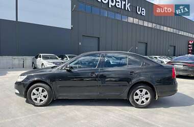 Ліфтбек Skoda Octavia 2012 в 