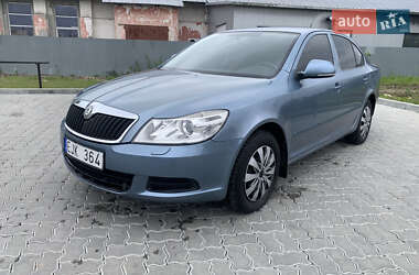 Ліфтбек Skoda Octavia 2009 в 