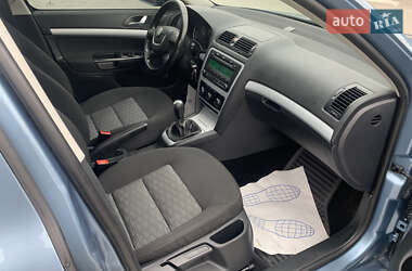 Ліфтбек Skoda Octavia 2009 в 