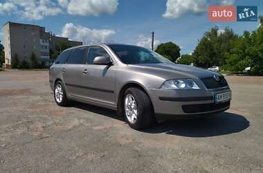 Универсал Skoda Octavia 2012 в Андрушевке