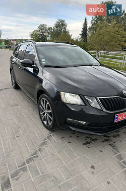 Універсал Skoda Octavia 2019 в 