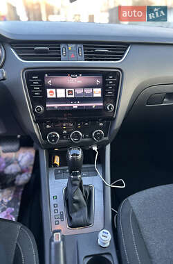 Універсал Skoda Octavia 2019 в 