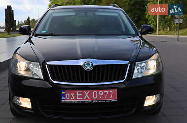 Универсал Skoda Octavia 2010 в 