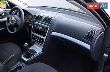 Универсал Skoda Octavia 2011 в 