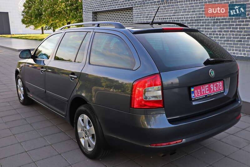Універсал Skoda Octavia 2011 в Кременчуці