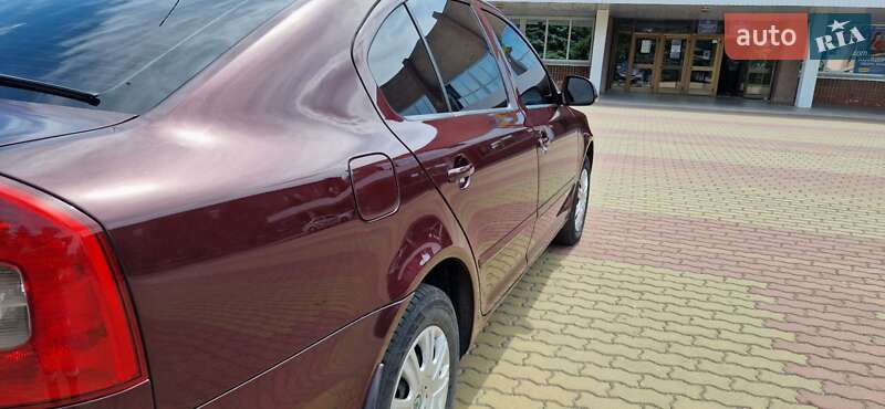 Ліфтбек Skoda Octavia 2010 в Корсунь-Шевченківському