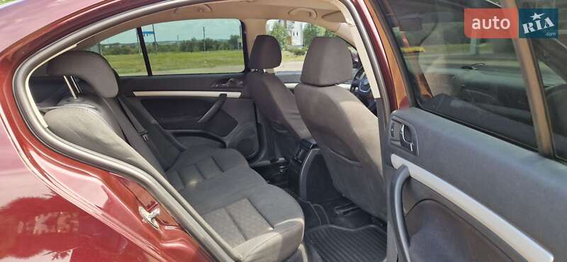 Ліфтбек Skoda Octavia 2010 в Корсунь-Шевченківському