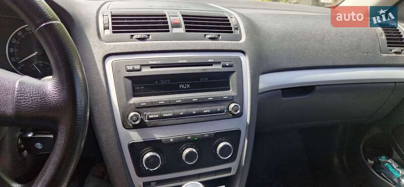 Ліфтбек Skoda Octavia 2010 в Корсунь-Шевченківському