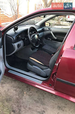 Лифтбек Skoda Octavia 1999 в 