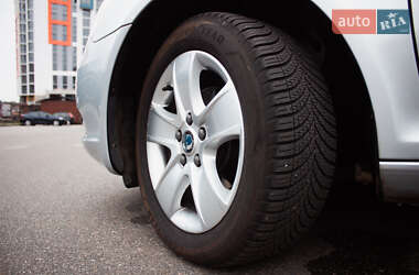Універсал Skoda Octavia 2011 в 