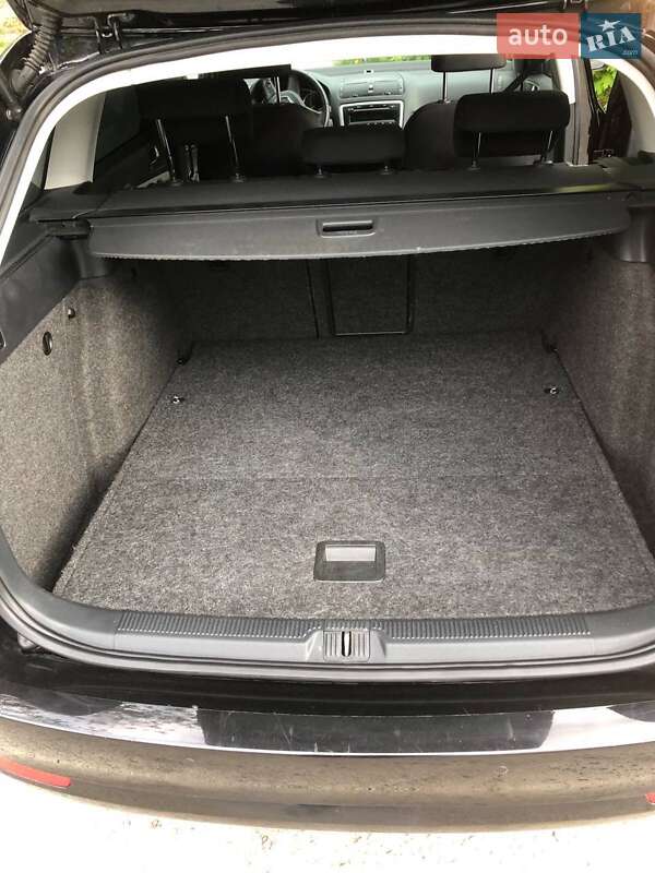 Универсал Skoda Octavia 2013 в Звягеле