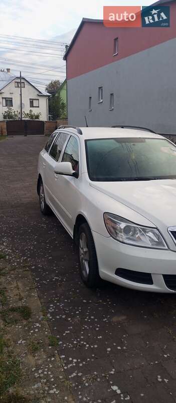Универсал Skoda Octavia 2011 в Ужгороде фото 8 Универсал Skoda Octavia 2011 в Ужгороде