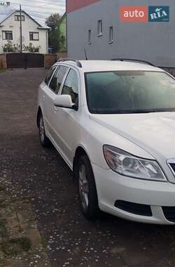 Универсал Skoda Octavia 2011 в 