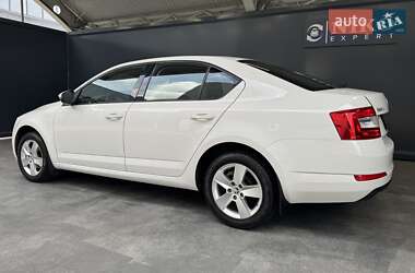 Лифтбек Skoda Octavia 2016 в 