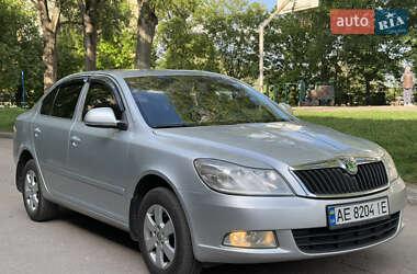 Лифтбек Skoda Octavia 2010 в Днепре