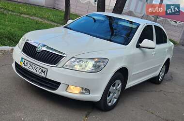 Ліфтбек Skoda Octavia 2011 в 
