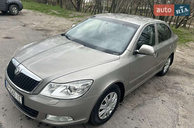 Лифтбек Skoda Octavia 2009 в Днепре