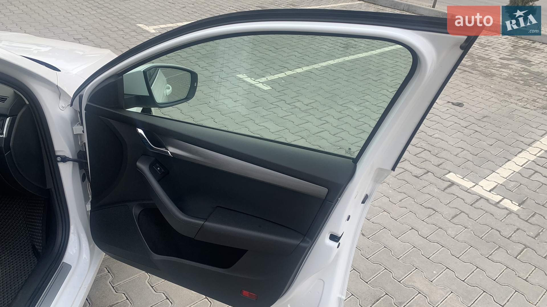 2019 Skoda Octavia - мініатюра 13