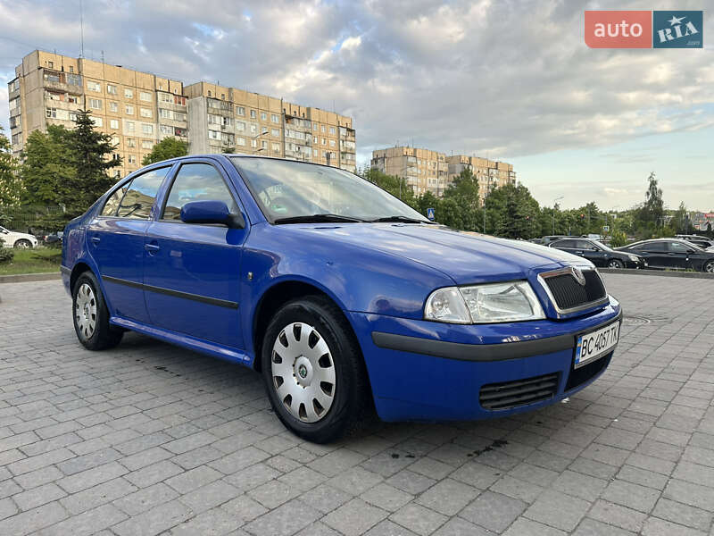 Ліфтбек Skoda Octavia 2009 в 