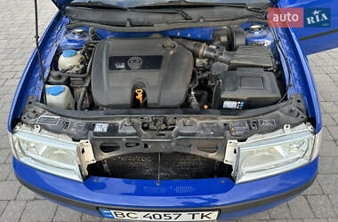 Ліфтбек Skoda Octavia 2009 в 