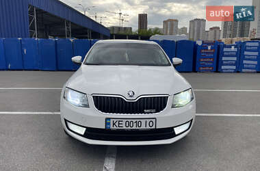 Лифтбек Skoda Octavia 2016 в 