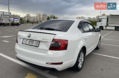 Лифтбек Skoda Octavia 2016 в Киеве