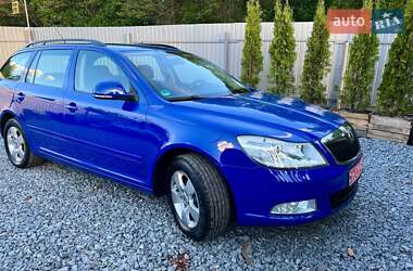 Универсал Skoda Octavia 2009 в 
