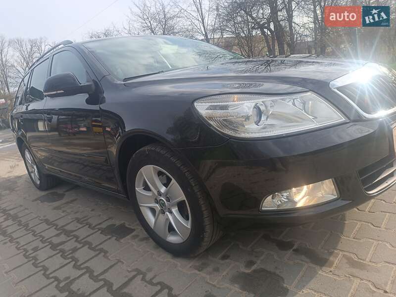 Универсал Skoda Octavia 2011 в Богородчанах