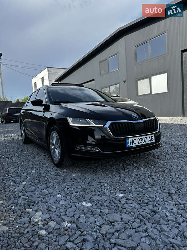 Универсал Skoda Octavia 2021 в Львове