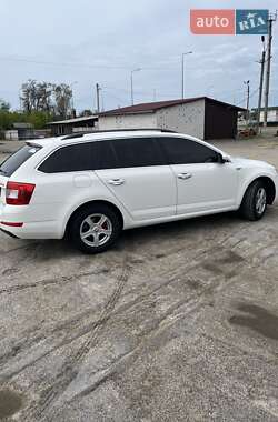Универсал Skoda Octavia 2014 в 