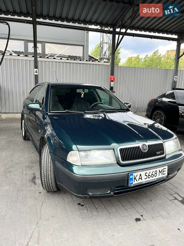 Skoda Octavia 1999
