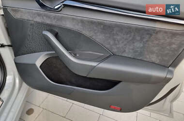 Ліфтбек Skoda Octavia 2021 в 
