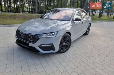 Ліфтбек Skoda Octavia 2021 в 