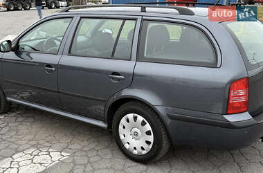 Універсал Skoda Octavia 2010 в 
