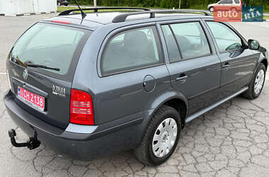 Універсал Skoda Octavia 2010 в 