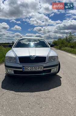 Универсал Skoda Octavia 2010 в 
