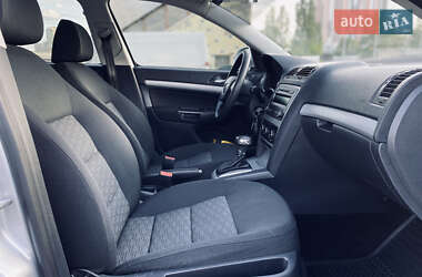 Ліфтбек Skoda Octavia 2012 в 