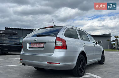 Універсал Skoda Octavia 2012 в 