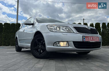 Універсал Skoda Octavia 2012 в 