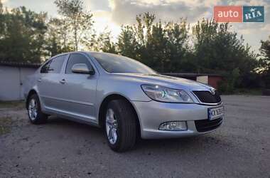 Лифтбек Skoda Octavia 2011 в 