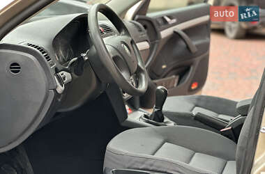 Лифтбек Skoda Octavia 2005 в 