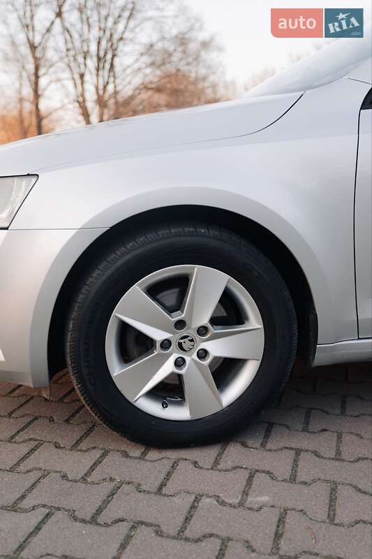 Універсал Skoda Octavia 2020 в Києві