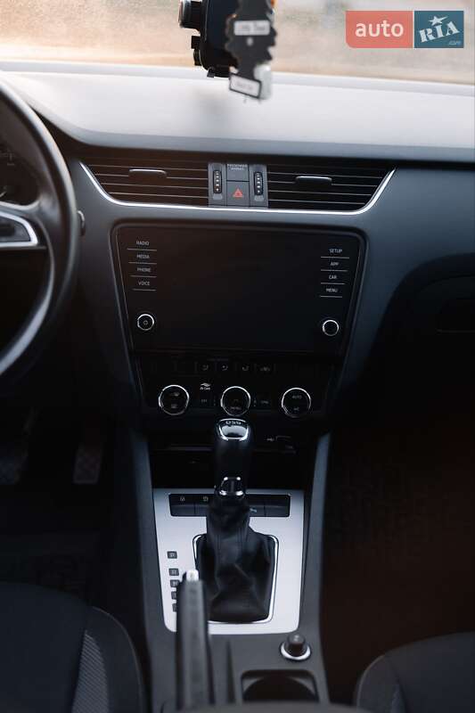 Універсал Skoda Octavia 2020 в Києві