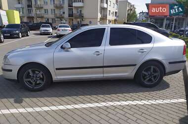 Ліфтбек Skoda Octavia 2005 в 