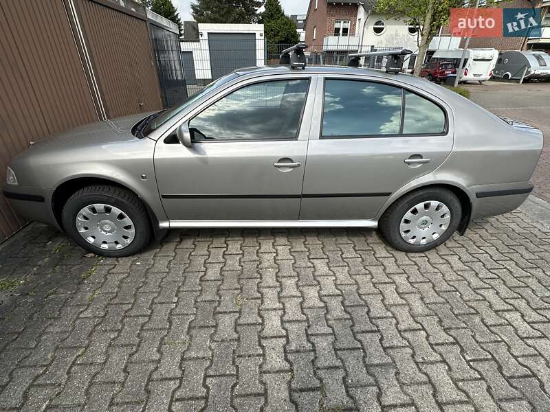 Ліфтбек Skoda Octavia 2008 в Львові